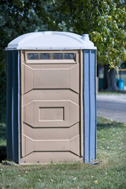 Best Porta potty delivery and setup  in Ferndale, MI